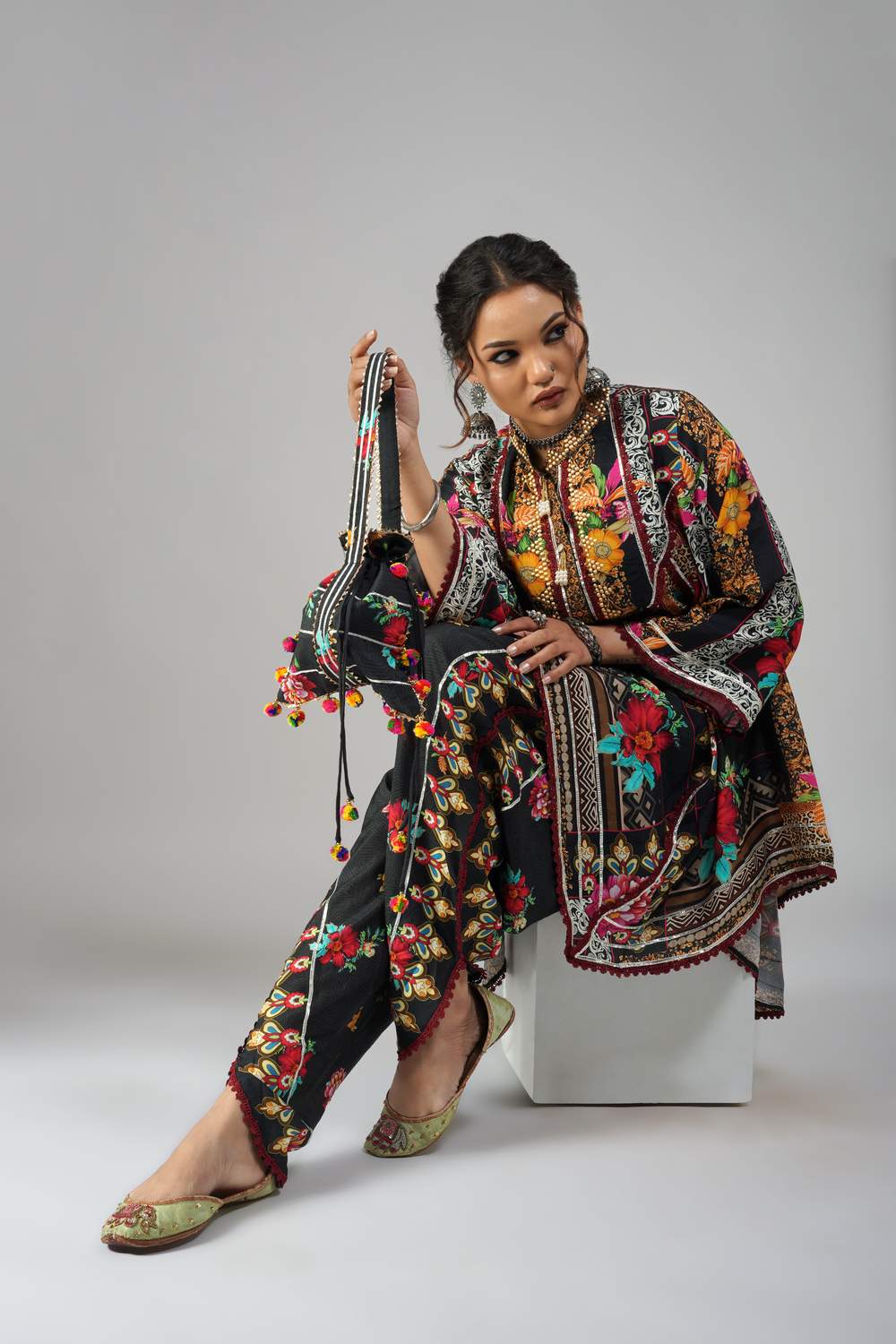 Floral and motif printed cotton muslin co-ord set