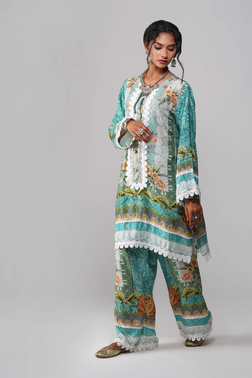 Ishum Pastel Sage Handcrafted Cotton Muslin Suit Set with Embroidered Detailing