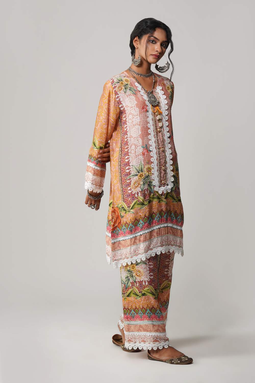 Ishum Blooming Peach Multicolor Floral Cotton Muslin Kurta with Lace Accents