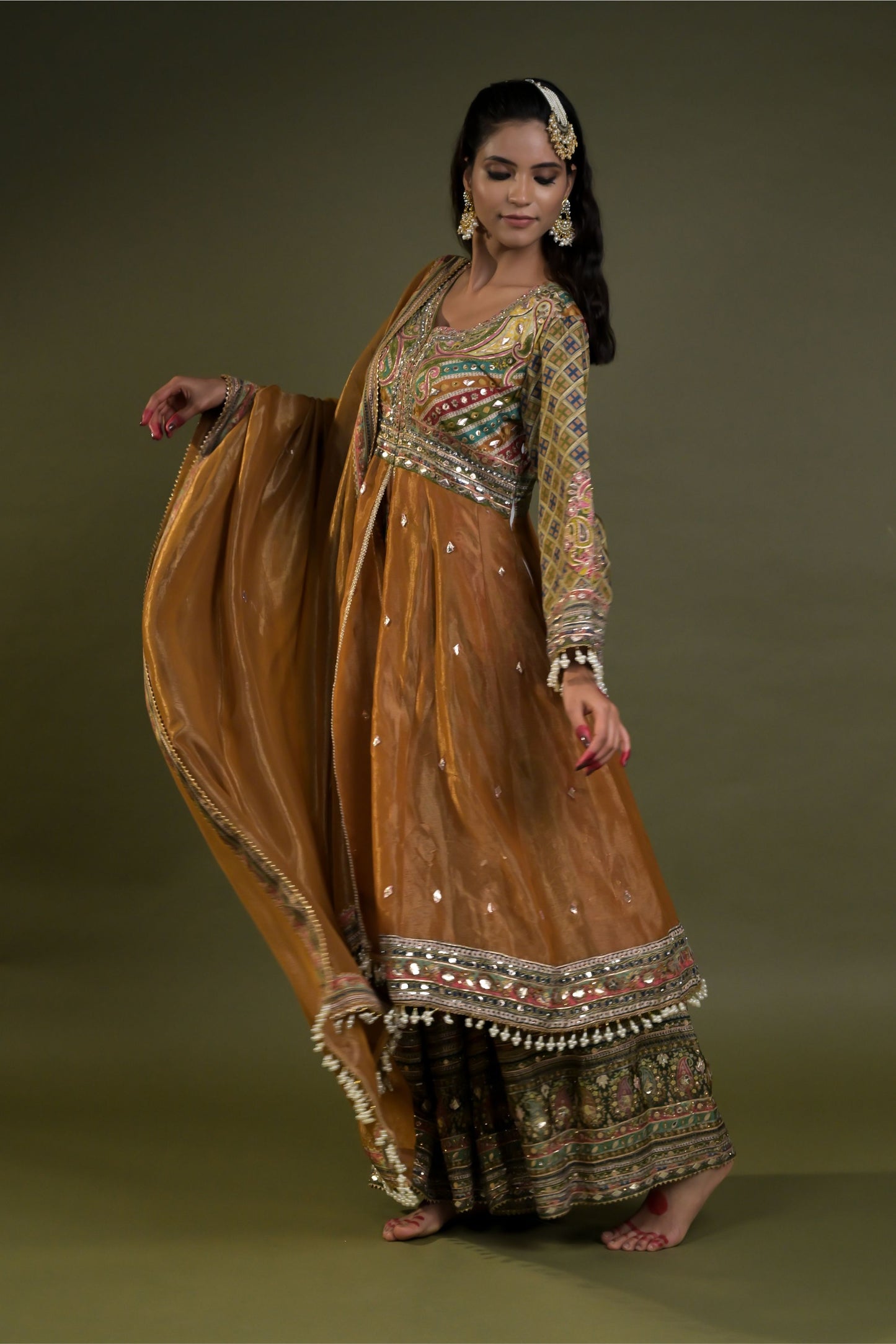 Regal Charm: Rajwada Riwaaz Viscose Crepe Anarkali Suit