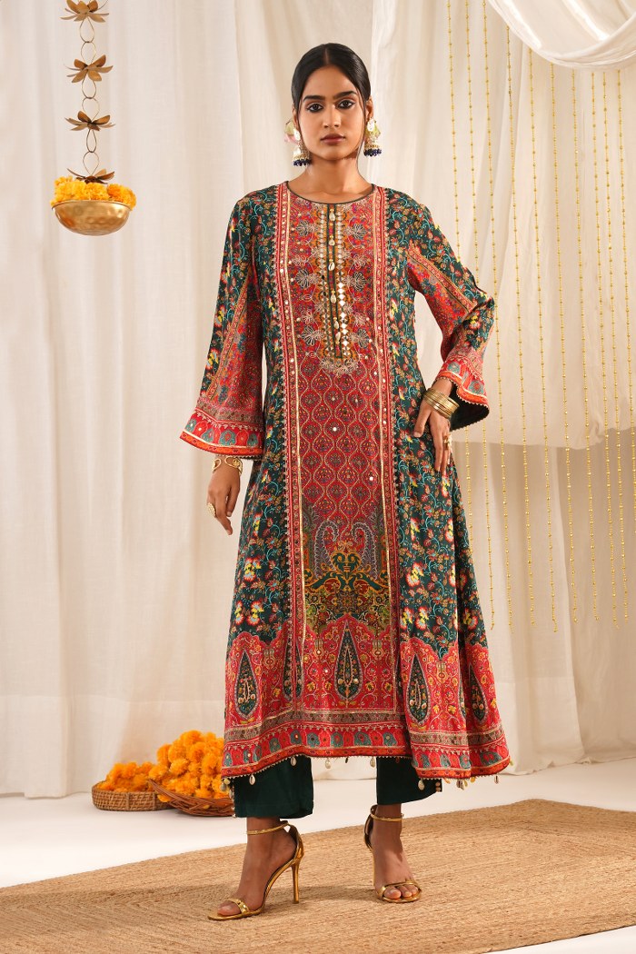 Riwayat Classic Choga Suit Set - Mughal Inspired Design