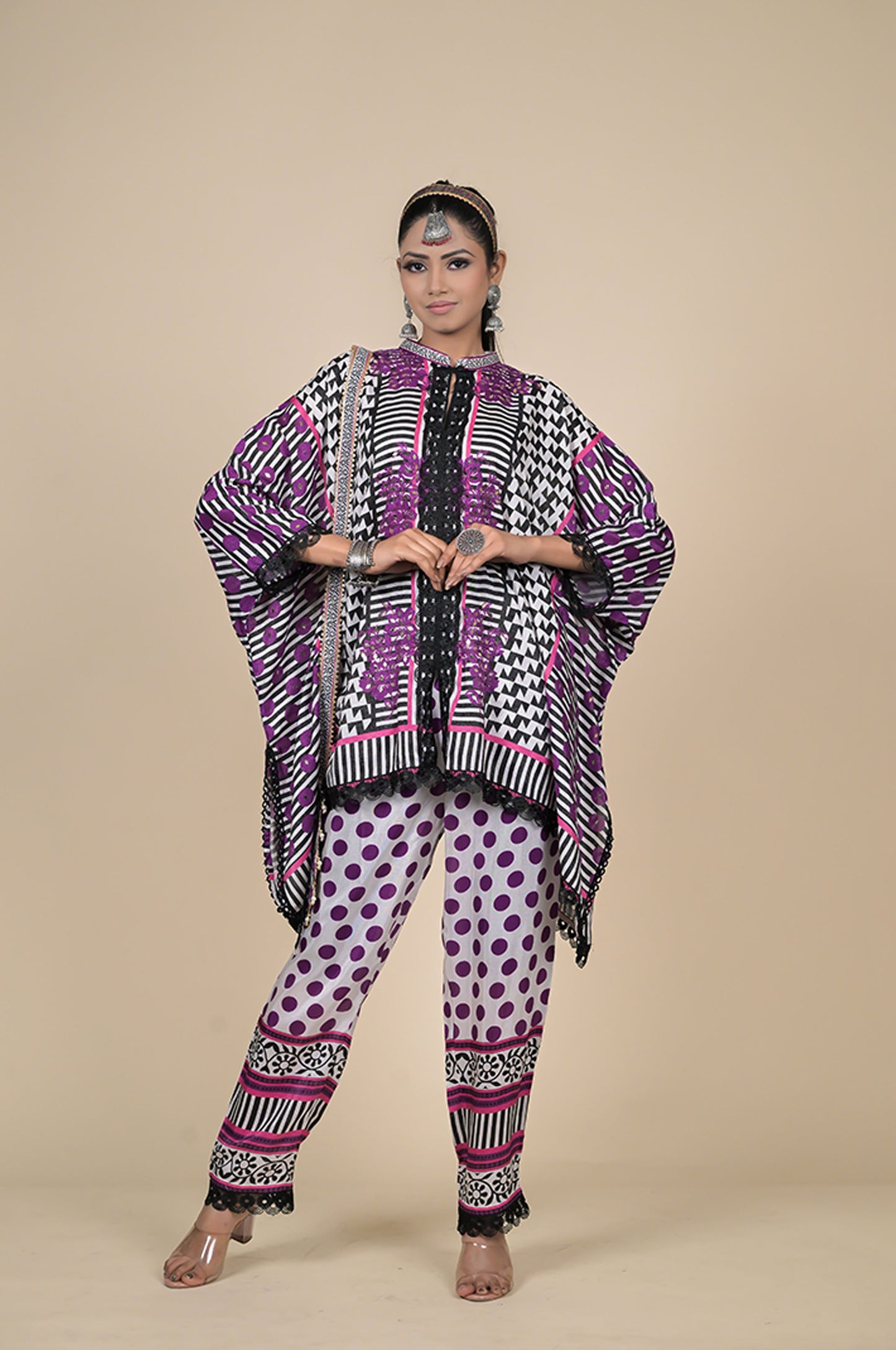 Geometrical Printed Kaftan in Frost White , Cotton Muslin - Summer Collection #ISH-25-01