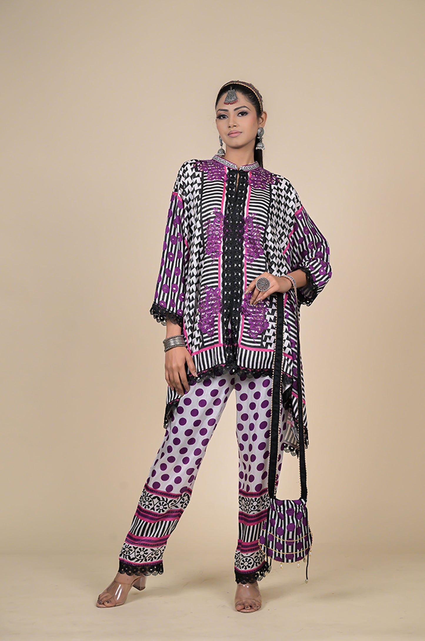 Geometrical Printed Kaftan in Frost White , Cotton Muslin - Summer Collection #ISH-25-01