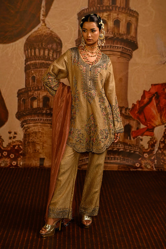 Beige Tissue Kurta Set With Delicate Floral Detailing And Rose Pink Dupatta Styling