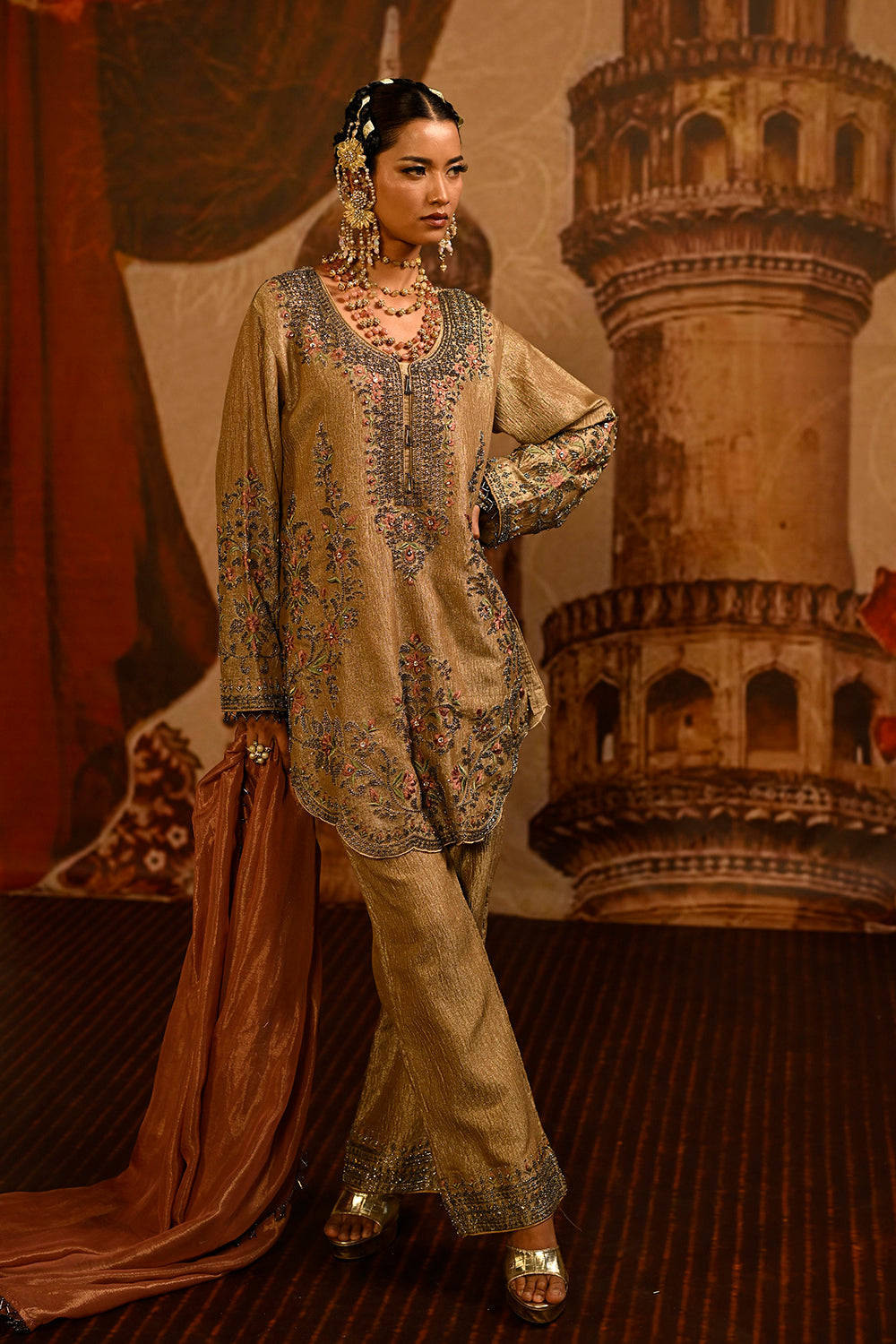 Beige Tissue Kurta Set With Delicate Floral Detailing And Rose Pink Dupatta Styling