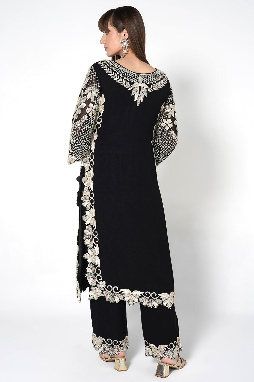Black Georgette Heavily Embroidered Kurta Set With Scalloped Hem Detail