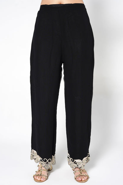 Black Georgette Heavily Embroidered Kurta Set With Scalloped Hem Detail