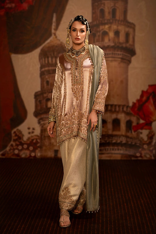 Champagne Banarsi Silk Tissue Kurta Set With Embroidered Front And Sage Green Dupatta