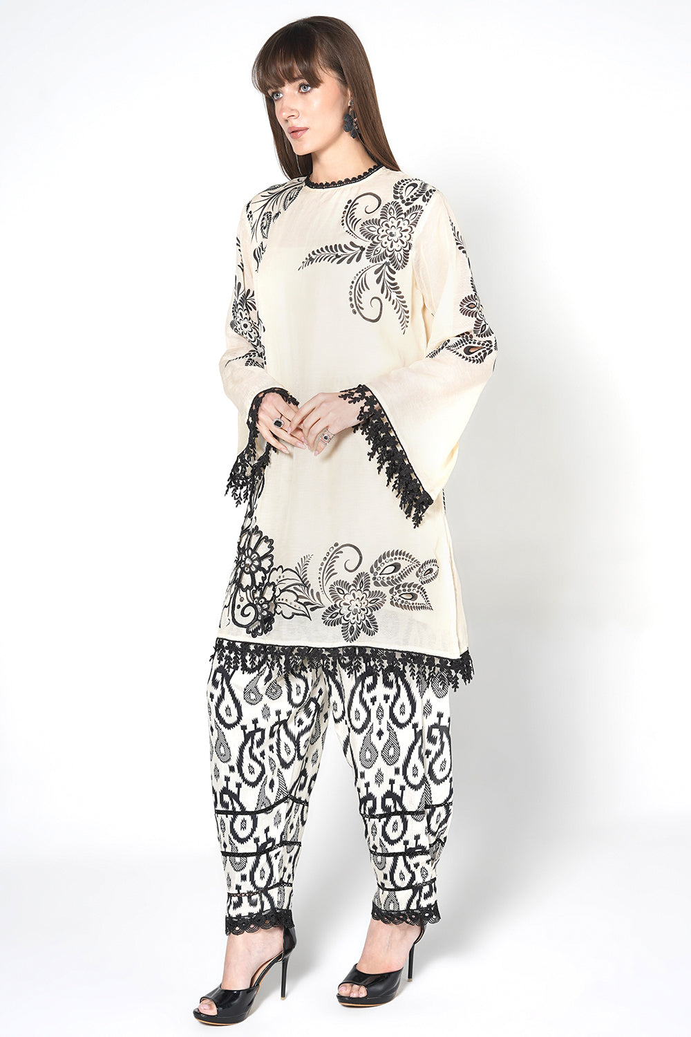 Daily Drama Ivory Black Linen Designer Co-Ord Set