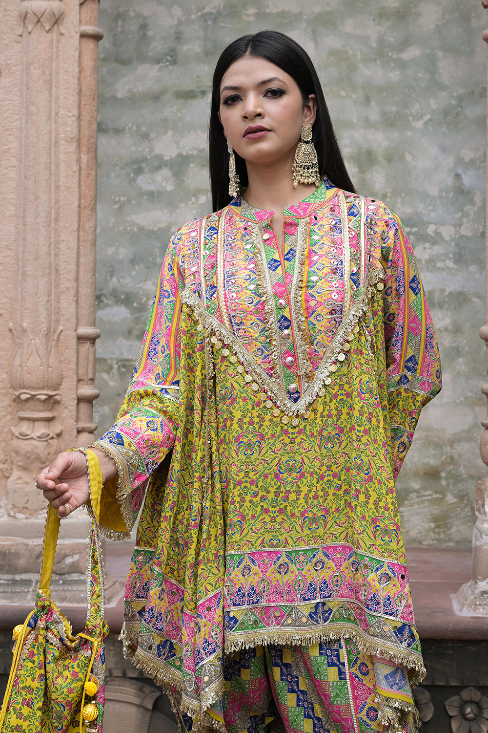 Green Viscose Crepe Suit Set with Tulip Pants – Festive Flair