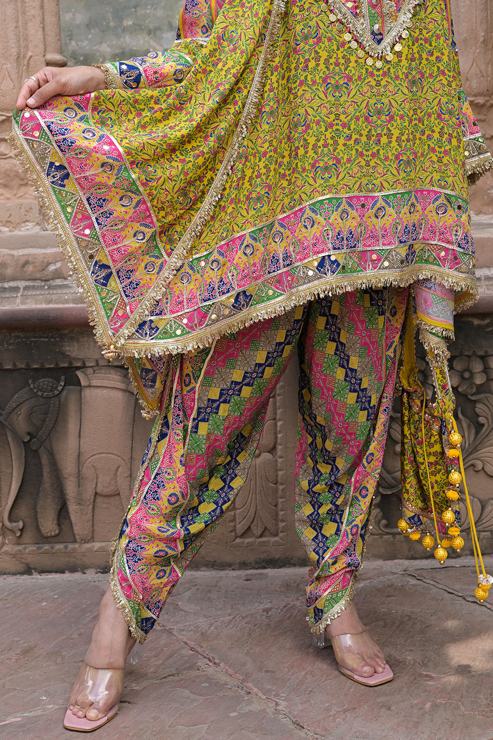 Green Viscose Crepe Suit Set with Tulip Pants – Festive Flair