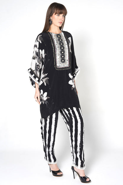Mosaic Black White Floral Designer Kurta Statement crepe Co-ord Set