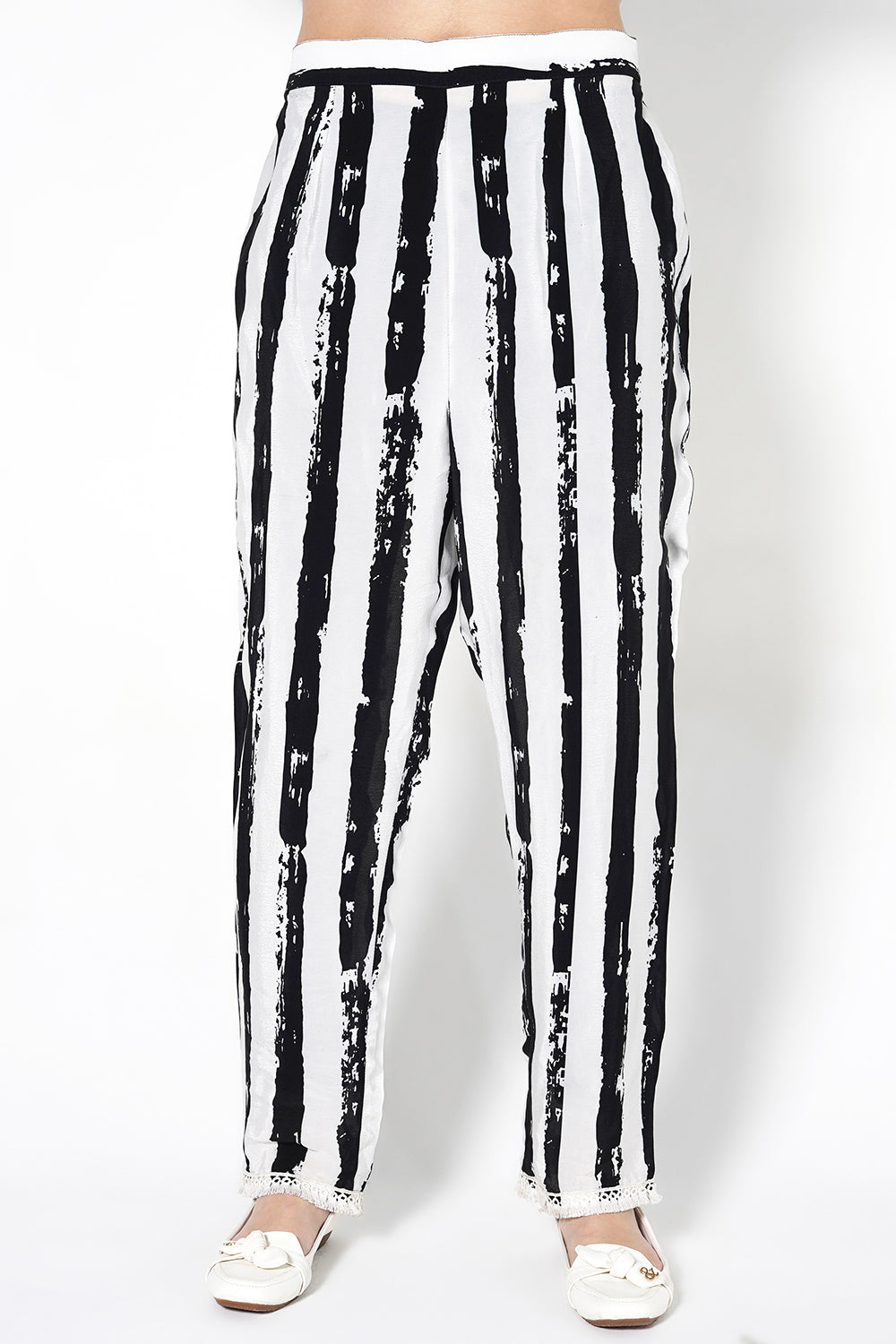 Mosaic White Black Printed Designer Kurta Contemporary crepe Co-ord Set