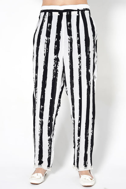 Mosaic White Black Printed Designer Kurta Contemporary crepe Co-ord Set