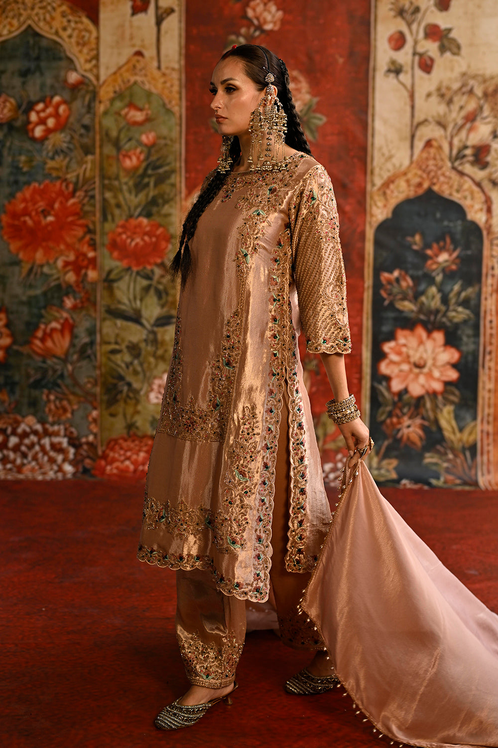 Peach Banarsi Silk Tissue Kurta Set With Ornate Borders And Coordinated Flowing Dupatta