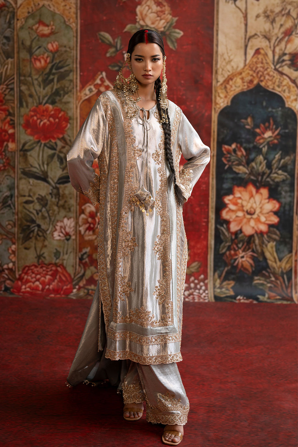 Silver Grey Banarsi Silk Tissue Kurta Set With Ornate Borders And Coordinated Dupatta